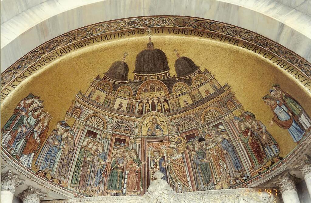 Basilica interior-italy venice attractions