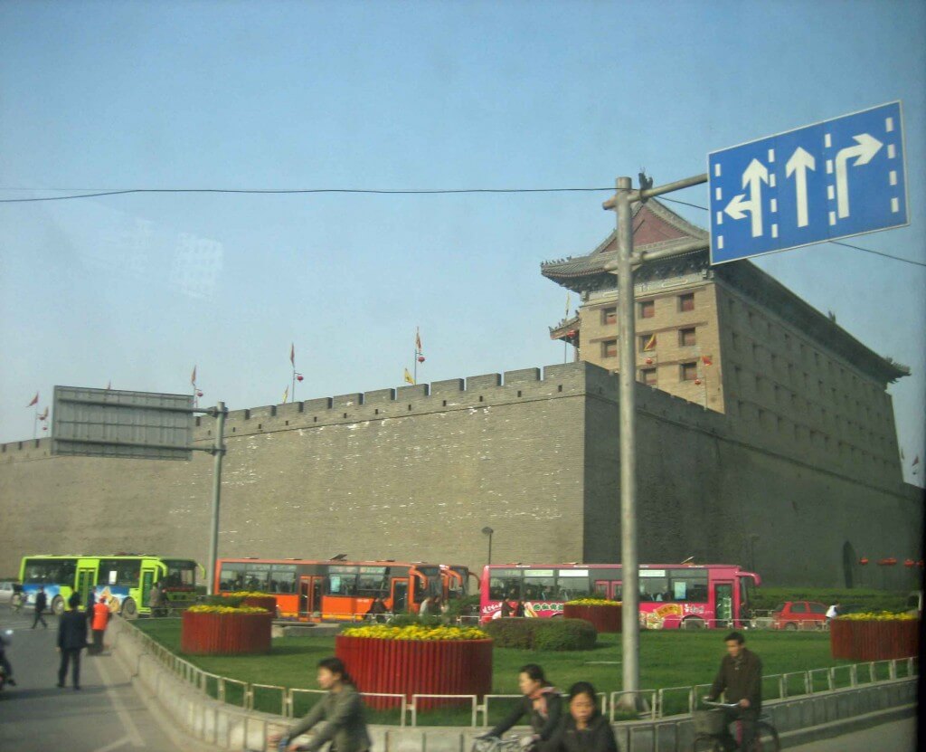 Impressive-view-ancient-Ming-City Wall Xian Shaanxi