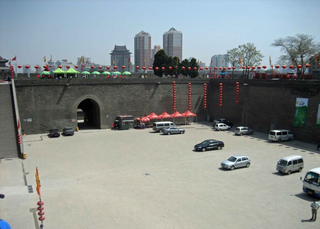 Parking-below-the-old Ming City Wall , Xian, Shaanxi