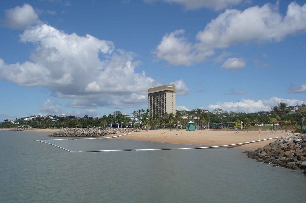 The-Strand-Beach-and swimming enclosure Tropical Townsville