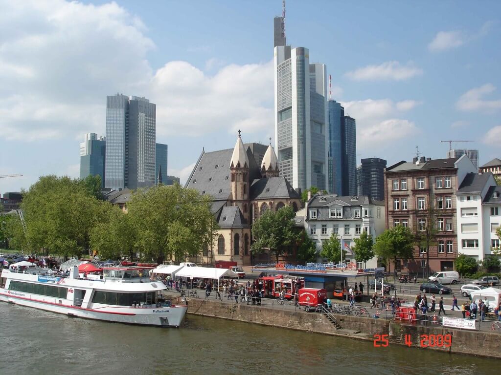 Frankfurt Germany, old building and the new blend together to make an attractive city.