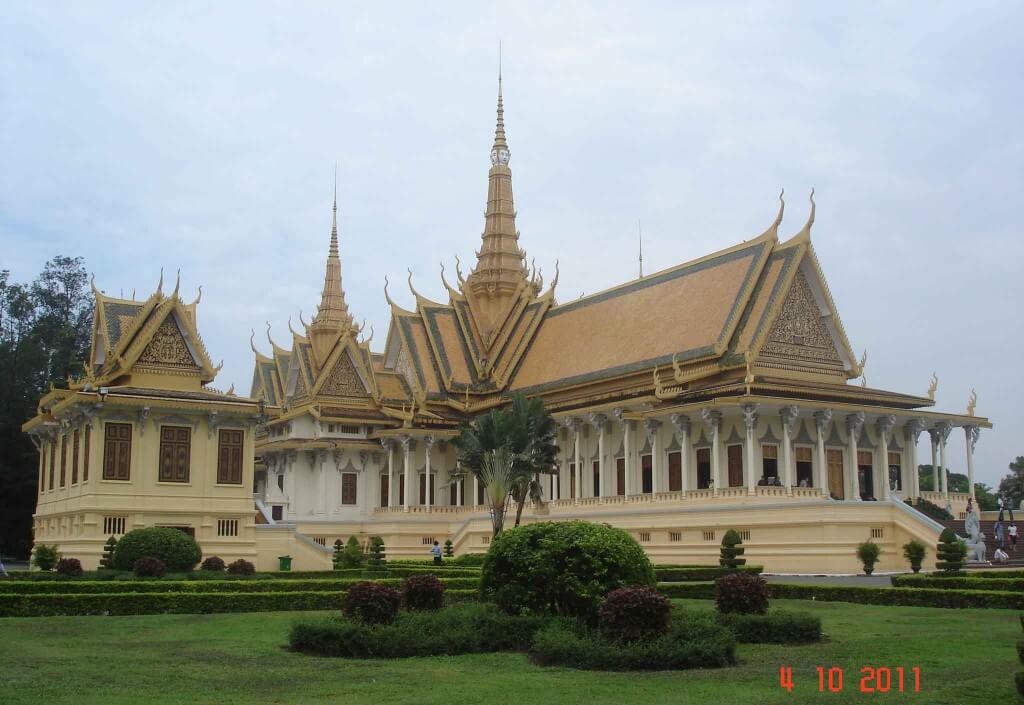 Magnificent Throne-Hall-Royal-Palace Complex.Phnom Penh Cambodia 2011 