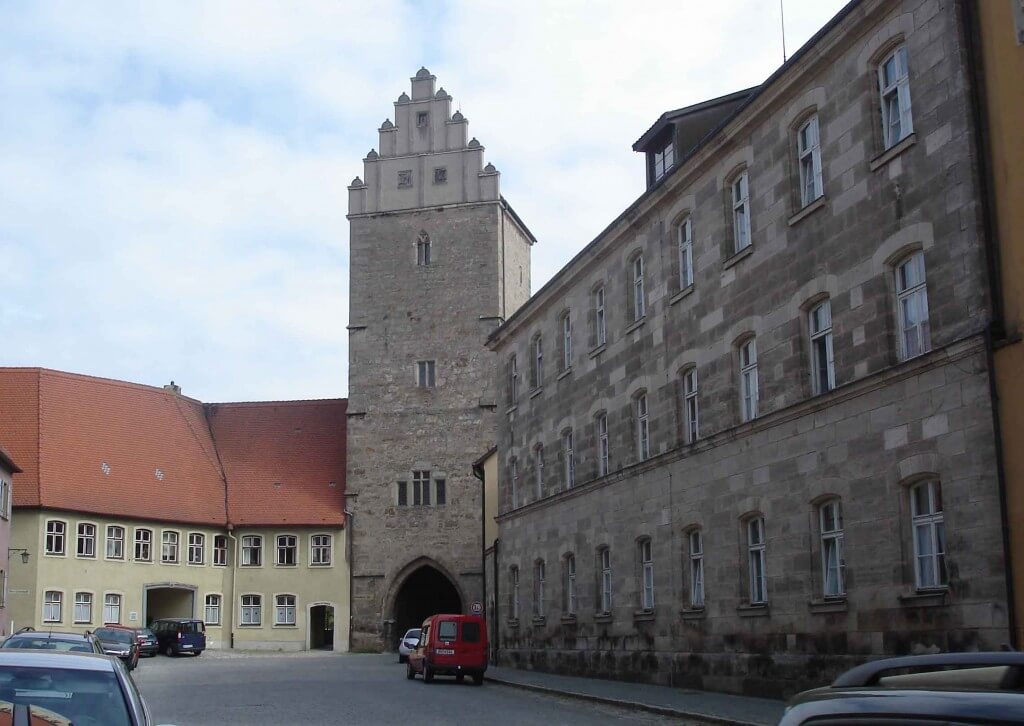 Dinkelsbuhl-Fortification-Rothenburg Gate Tower dates back to 1370-80.