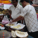 Prepareing-Durian-for-eating