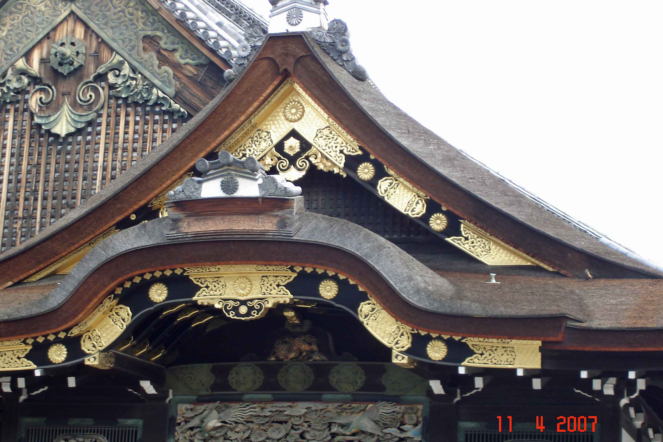 Ninomaru Palace lavish gold decoration on entrance gable