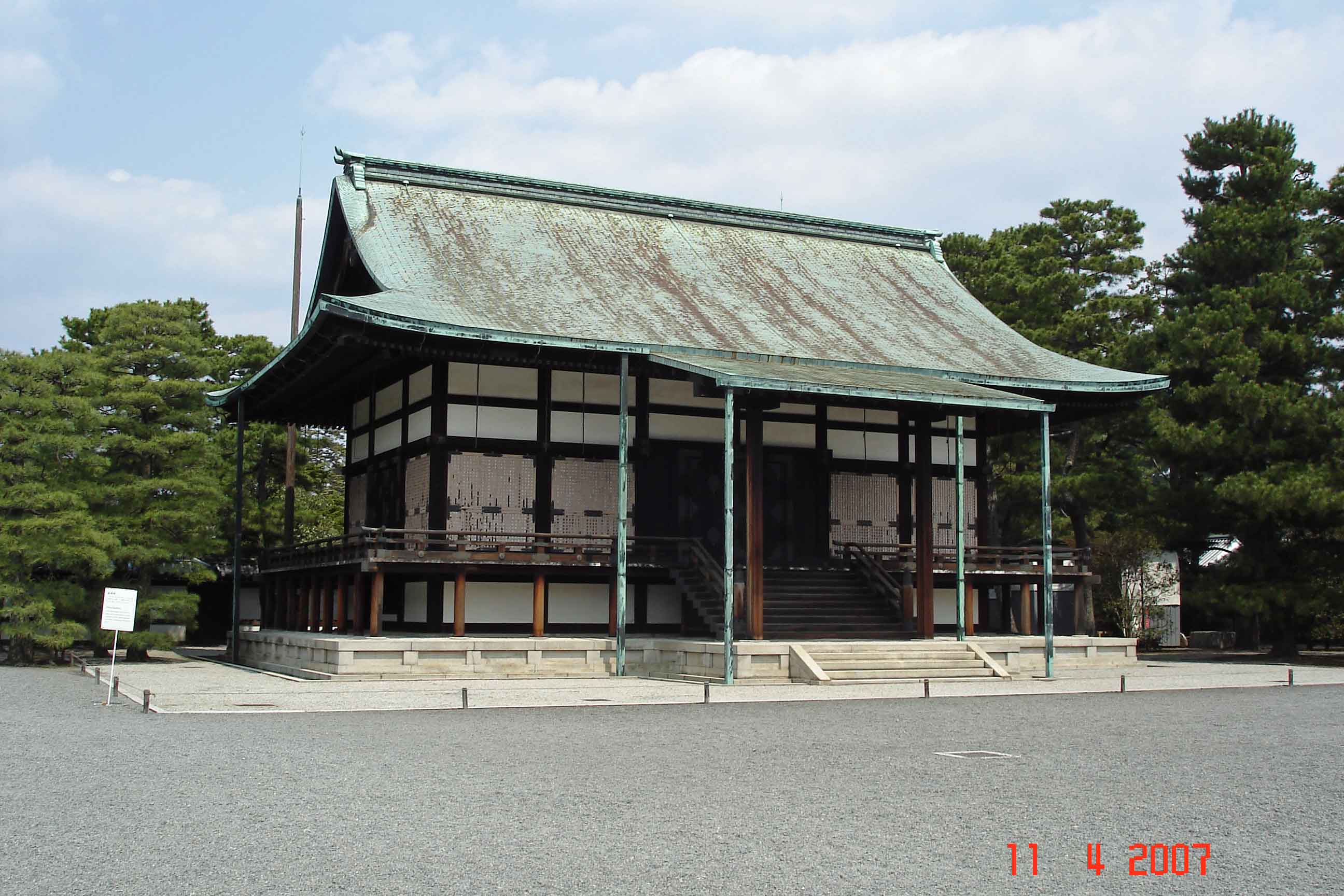 Shunkoden built to house the sacred mirror for the enthronement ceremony 1915