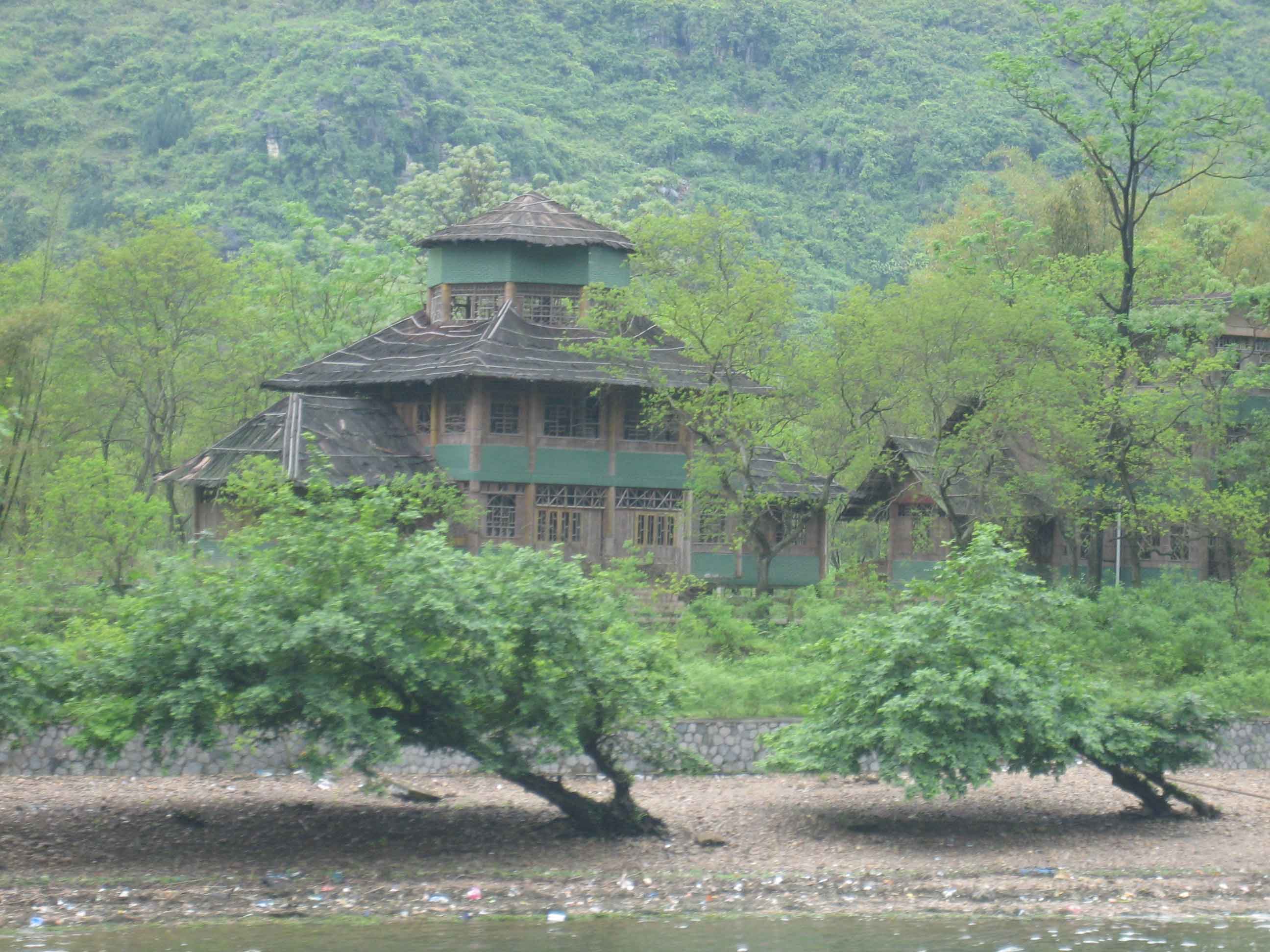 Xingping-Village-Ming-and-Q
