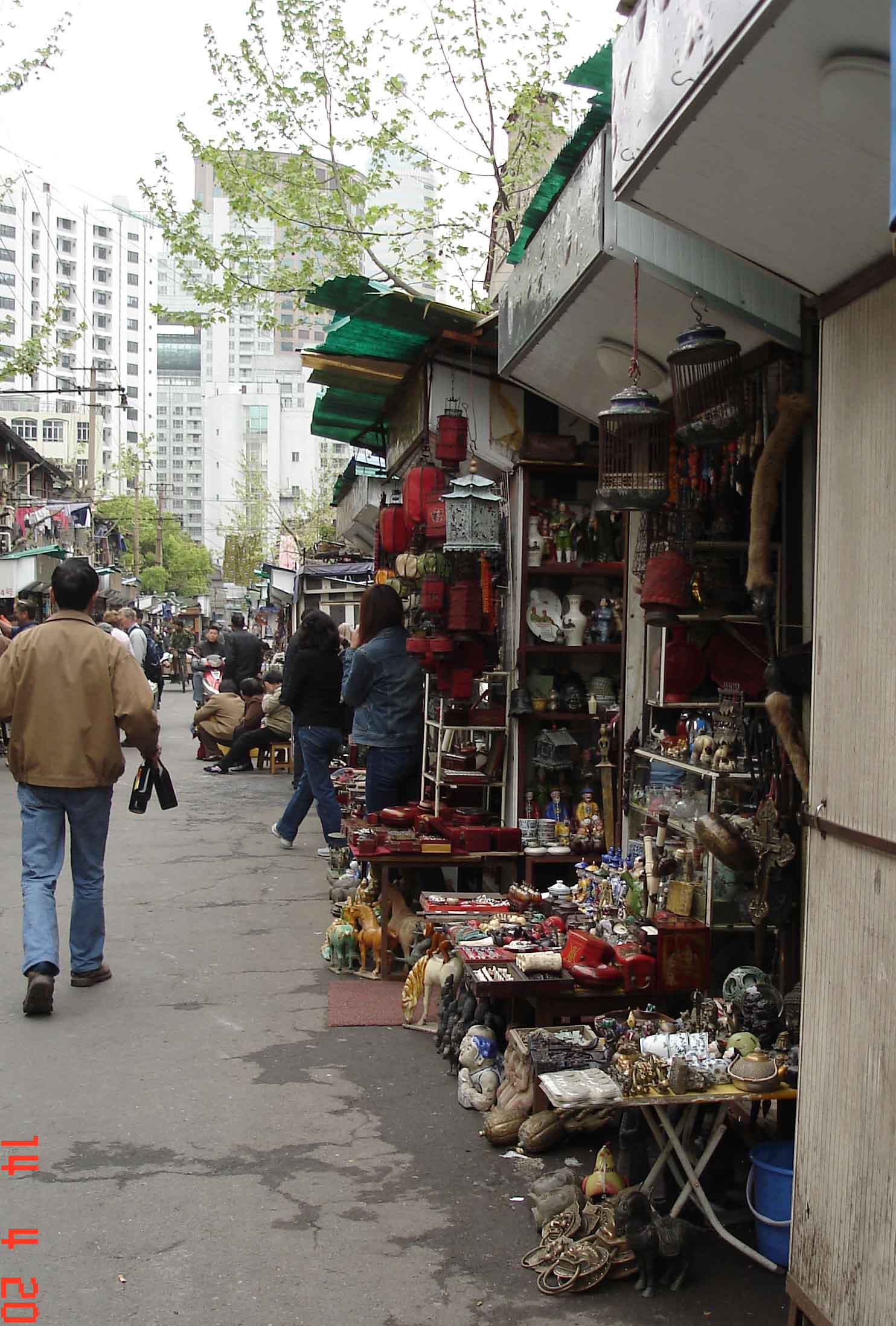 Fake Antique Market - Stalls - Shanghai Old Town