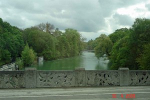 Sightseeing - Iser River Munich-romantic road Germany