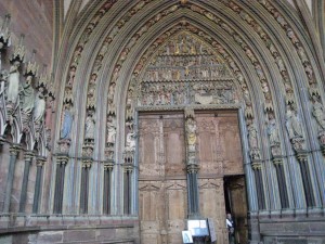 Munster tower porch sculptures Frieburg Minster