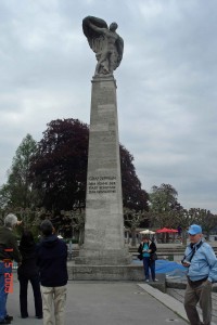 Statue-Count-Ferdinand-Zeppelin-Konstanz-romantic road Germany