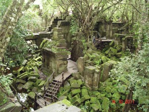 'Blue Ruins' Beng Mealea Siem Reap