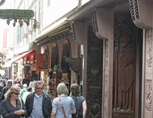 The Drosselgasse-Rudesheim German Castles on the Rhine