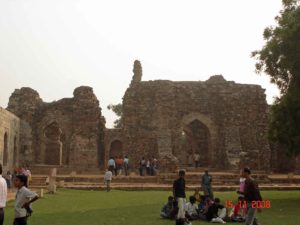 Qutub Minar,tombs,monuments,New Delhi,